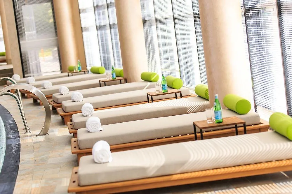 Renaissance Minsk Hotel 5*,
